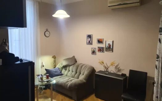 2 Room Apartment in Kentron